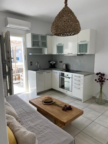 Antiparos Apartment | La scala
