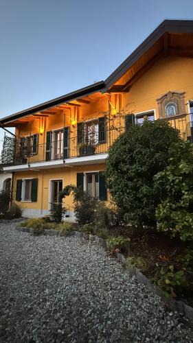 Vanzaghello Bed & Breakfast | La SERAFINA