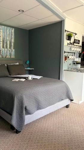 Saint-Pierre-de-Broughton Apartment | La Spacieuse Riverstone CITQ3O1849