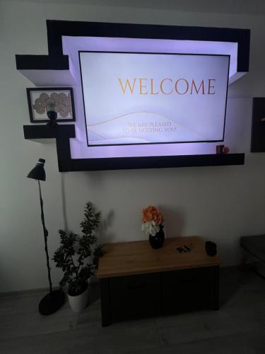 Onesti Apartment | La Srour 2