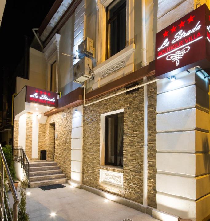 Pitesti Hotel | La Strada Boutique Villa