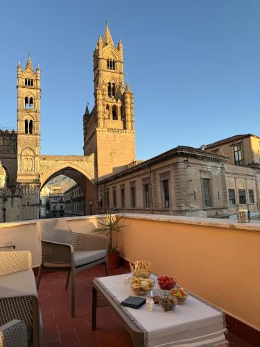 Monte di Pieta Apartment | La terrazza alla Cattedrale Exclusive Rooftop Private Cathedral
