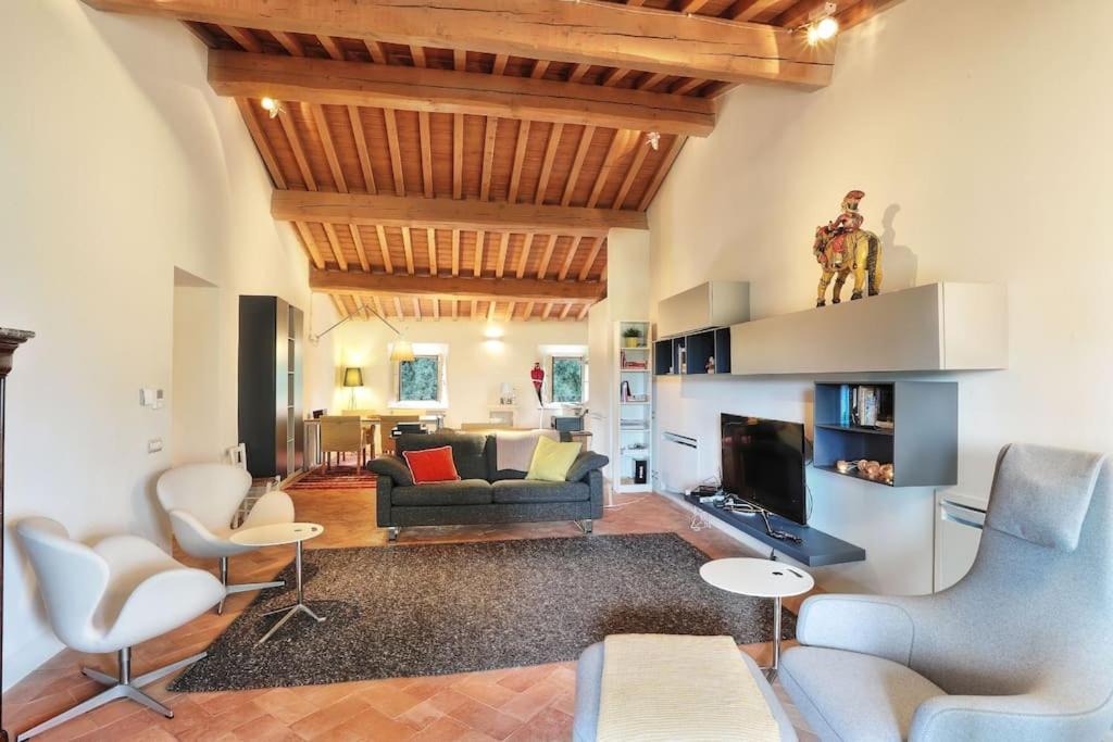 Castelfalfi Apartment | La Terrazza