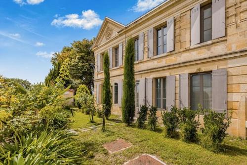 Saint-Christoly-Medoc Bed & Breakfast | La tour Blanche