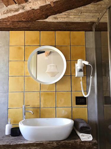 Montecosaro Bed & Breakfast | La Trave
