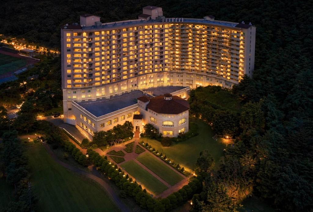 Suwon Hotel | La Vie Dor Hotel and Resort, Trademark Collection by Wyndham