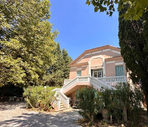 Combas Bed & Breakfast | La Villa d'Hanna
