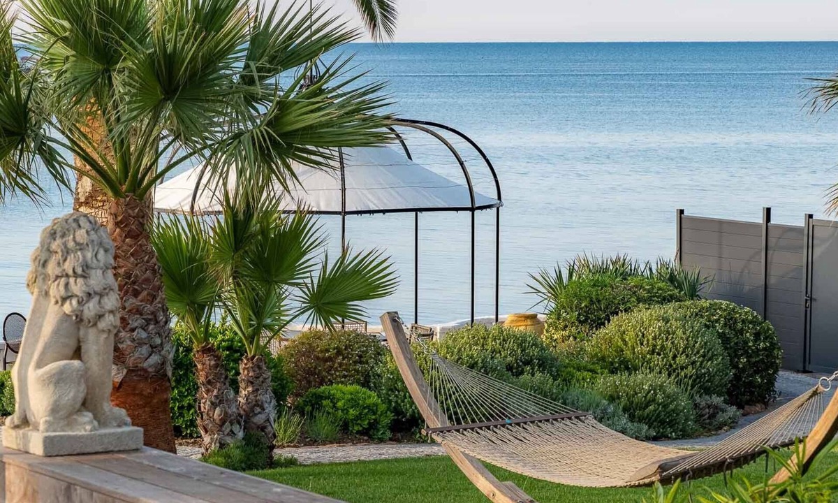 Boulouris-sur-Mer Hotel | La Villa Mauresque