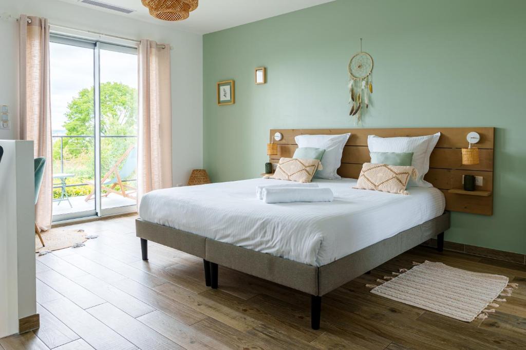 Saint-Prix Apartment | La Villa Perchée, Appartements Élégants, sauna Privé, sport, terrasses et Vue Panoramique, Parking protégé, proche PARIS