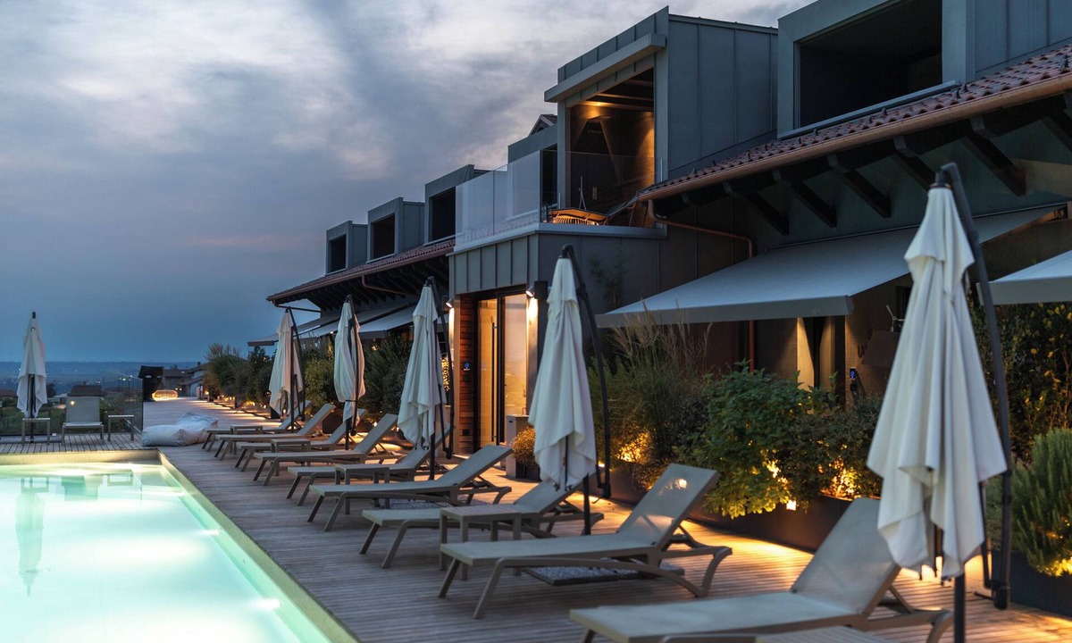 Vergne Resort | La Volta - Vineho in the Langhe with breakfast
