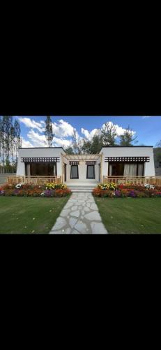 Hunder Resort | Laa Bliss