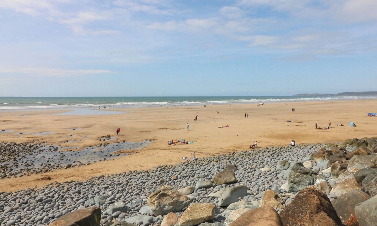 Bideford Cottage | Ladybird Rest