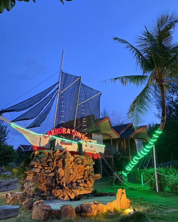 Karimunjawa Islands House | Laendra Sunset Karimunjawa