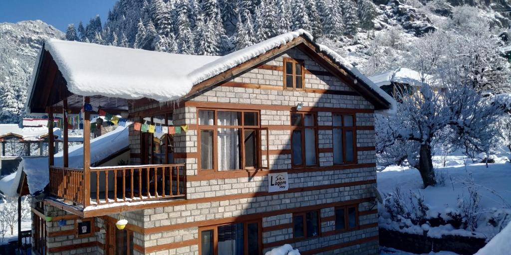 Jagatsukh House | Lagom Stay