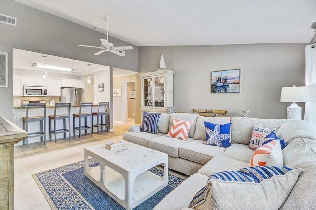 Isle of Palms Apartment | Lagoon Villa 42, Wild Dunes Amenities Included!