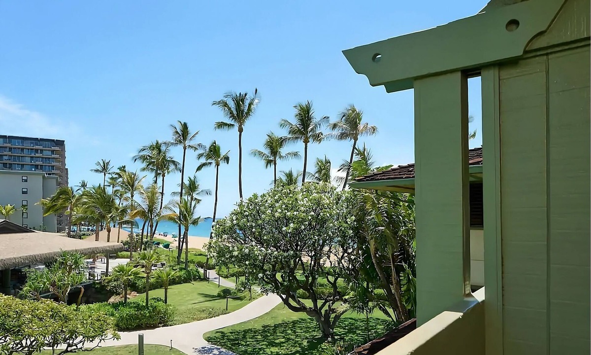 Kaanapali Hotel | Lahaina Beachfront Beauty with Golf Course Access! 4 Relaxing Units