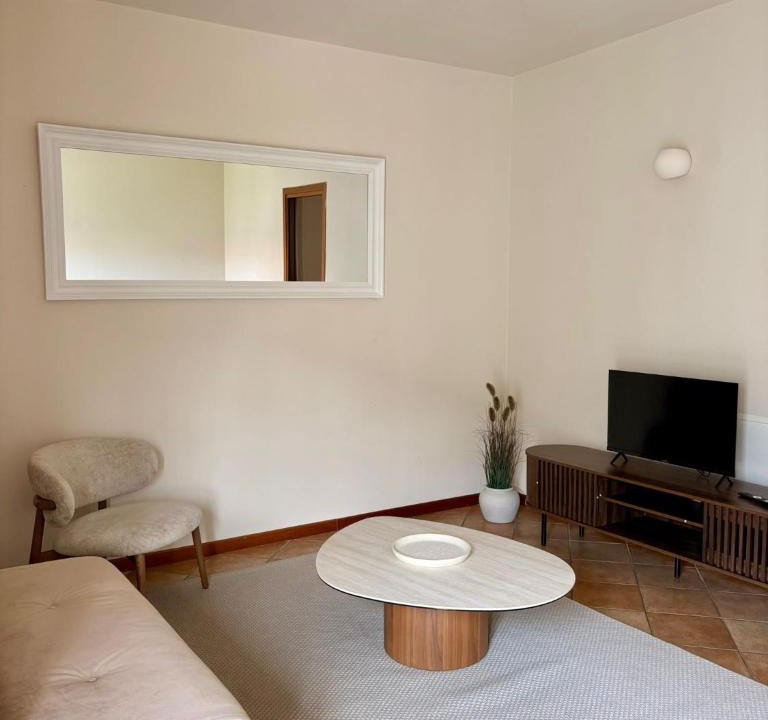 Montesolaro Apartment | Lake Como Golf Apartment