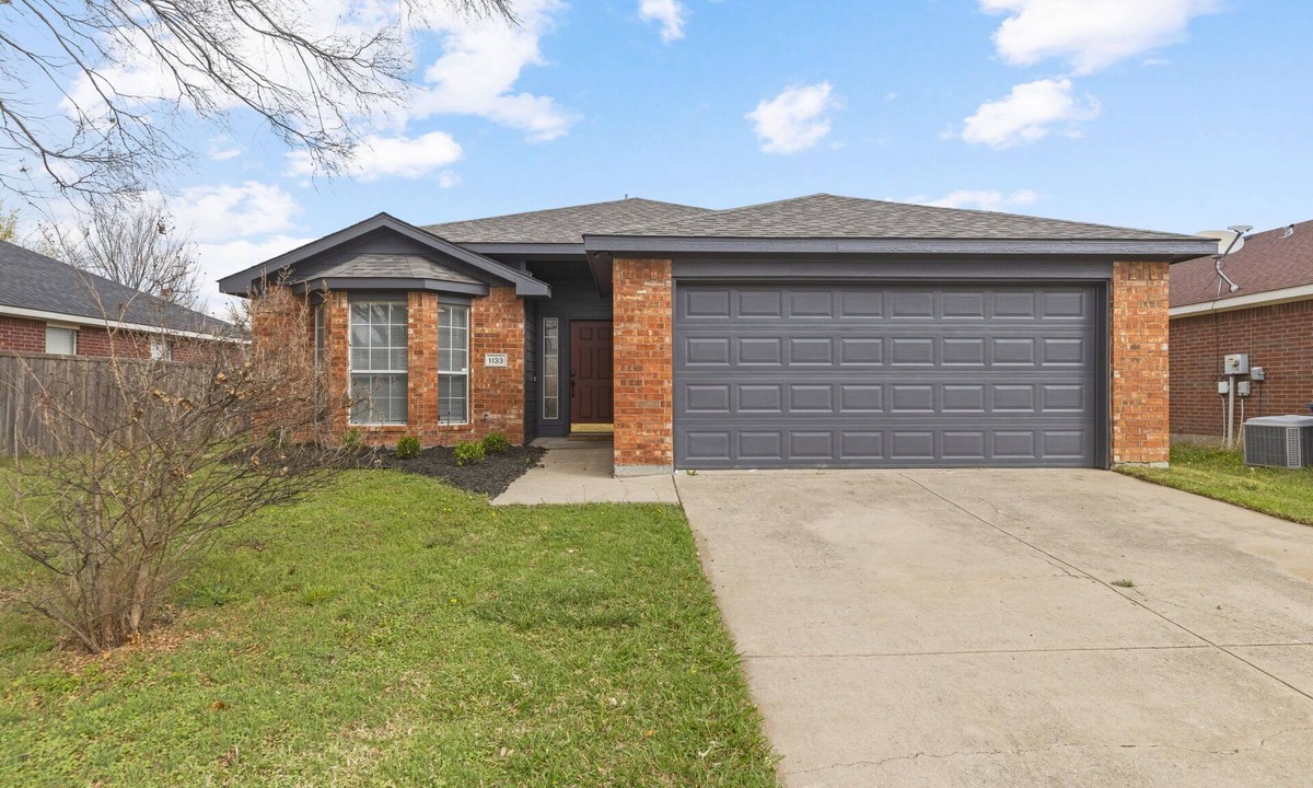 Little Elm House | Lake Haven Retreat - Spacious 3BR Family Escape Near Lake Lewisville