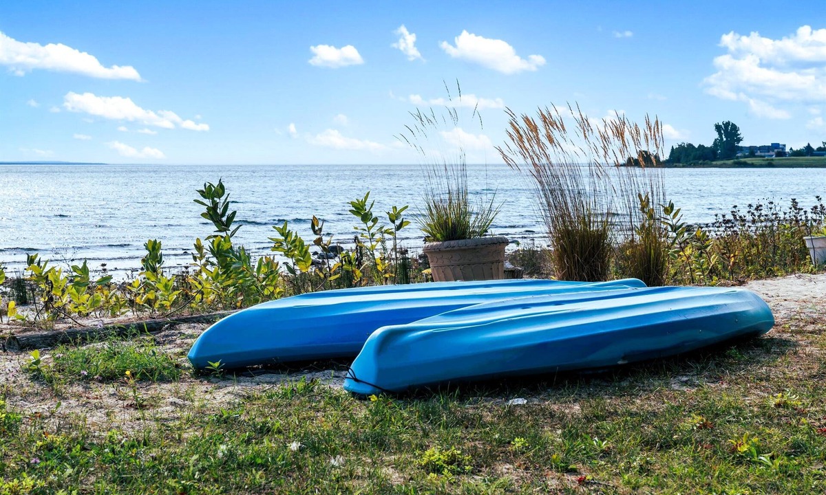 St. Ignace Township House | Lake Huron Beachfront Home~Mackinac Island Views!