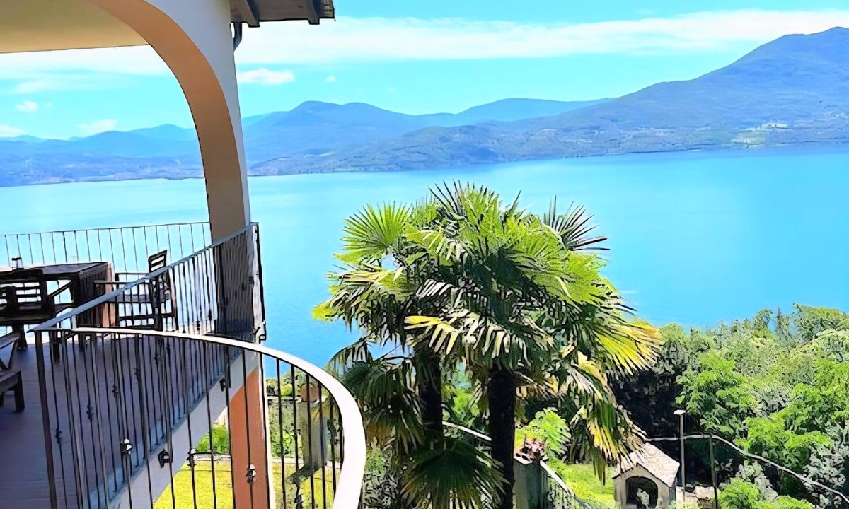 Oggebbio Apartment | Lake Maggiore Panoramic lake view & large balcony and pool | 2 bedrooms