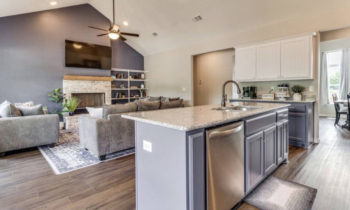 Denison House | Lake Texoma/Eisenhower Park Getaway