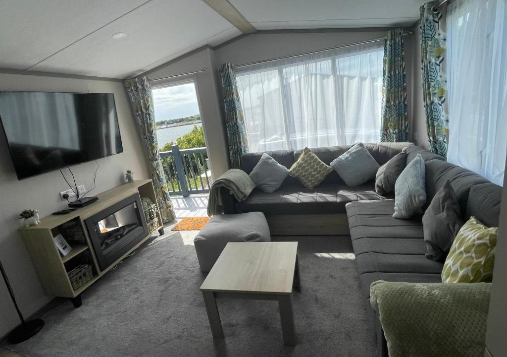 Millom House | Lake View 92