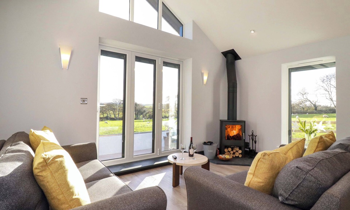 Newquay Cottage | Lake View