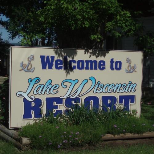 Poynette Apartment | Lake Wisconsin Resort