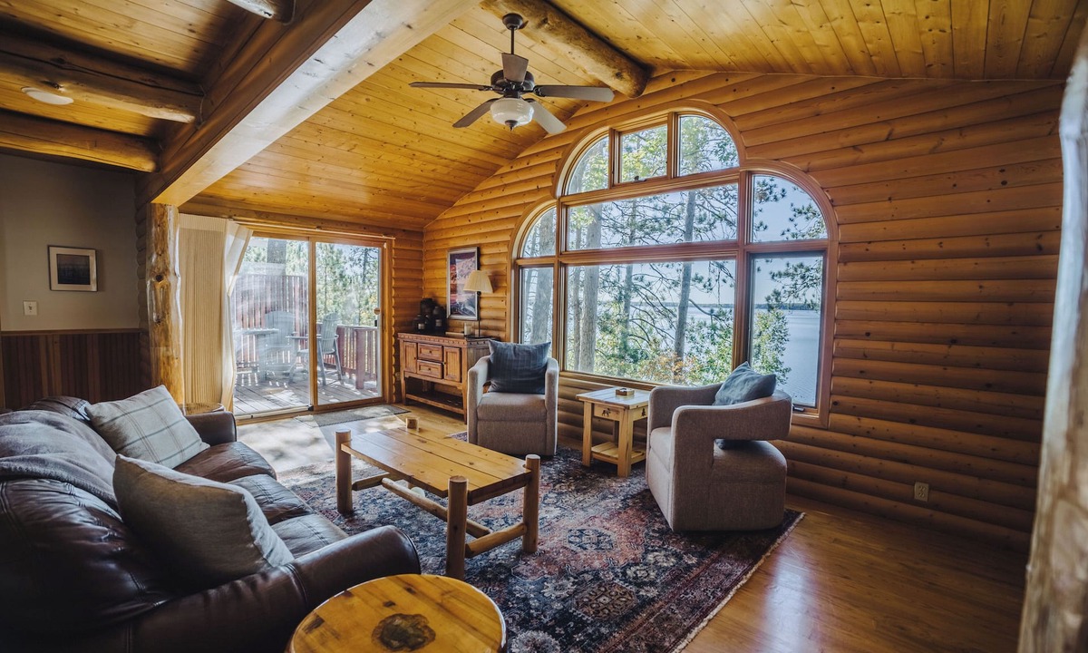 Hayward House | Lakefront Cabin on LCO - The Sunset Escape