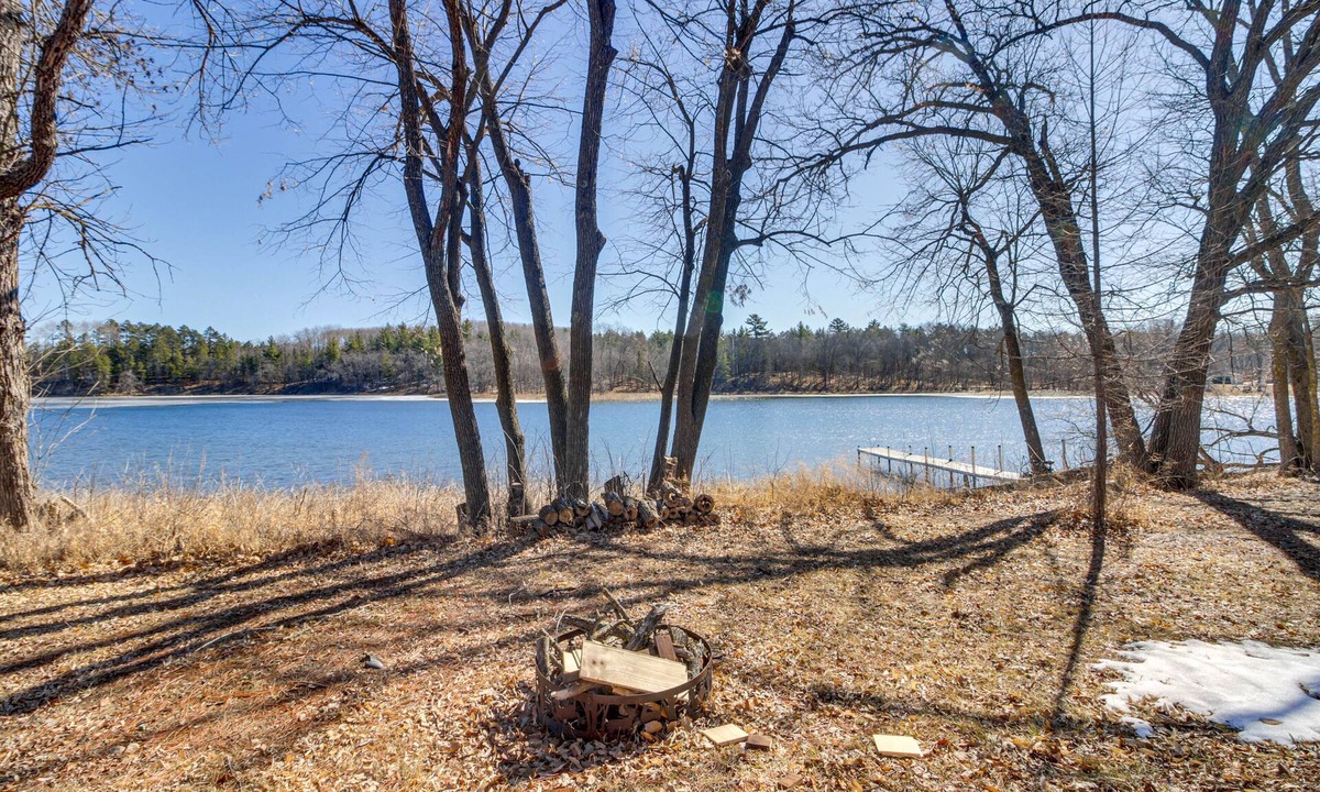 Park Rapids Cabin | Lakefront Cabin w/Boat Dock in Park Rapids