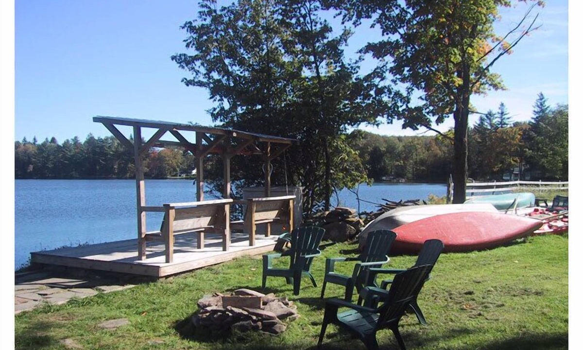 Starrucca Cottage | Lakefront Cottage - Incredible summer vacation