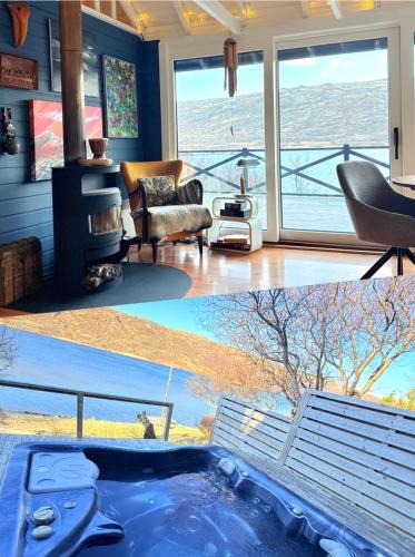 Skorradalshreppur Ski Chalet | Lakefront cottage with jacuzzi