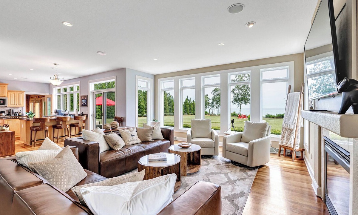 Branch House | Lakefront Home Offering Sweeping Views of Lake Michigan with Beach Access