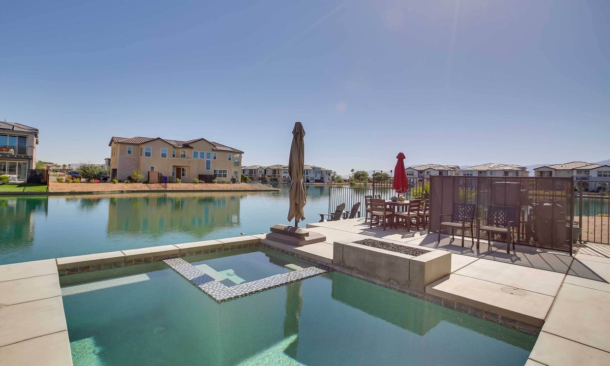 Terra Lago Villa | Lakefront Indio Villa: Private Pool & On-Site Golf