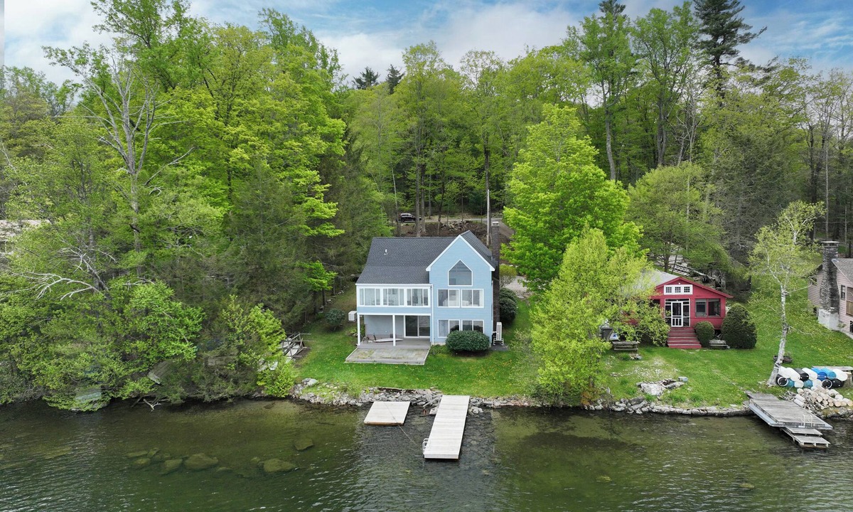 West Hill Lake House | Lakefront Oasis with Spectacular Views – 4BR, 3BA, Sleeps 7, private swim dock.