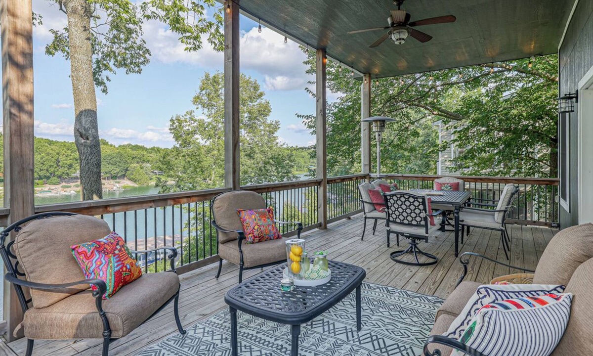Linn Valley House | Lakefront, private swim dock, kayaks, paddleboards, grill, 1 hour from KC.