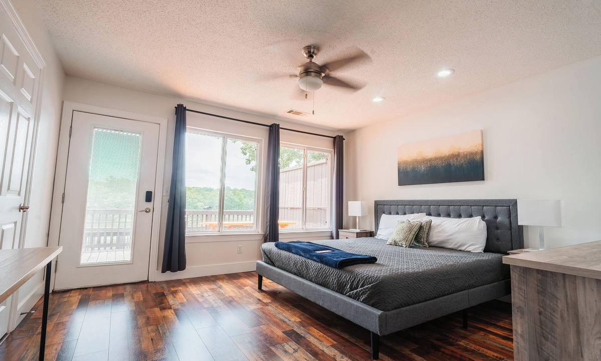 Wedowee House | Lakefront Villa 3/Dock Access