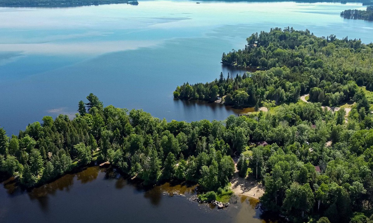 Killaloe Cottage | Lakepoint Cottage Resort