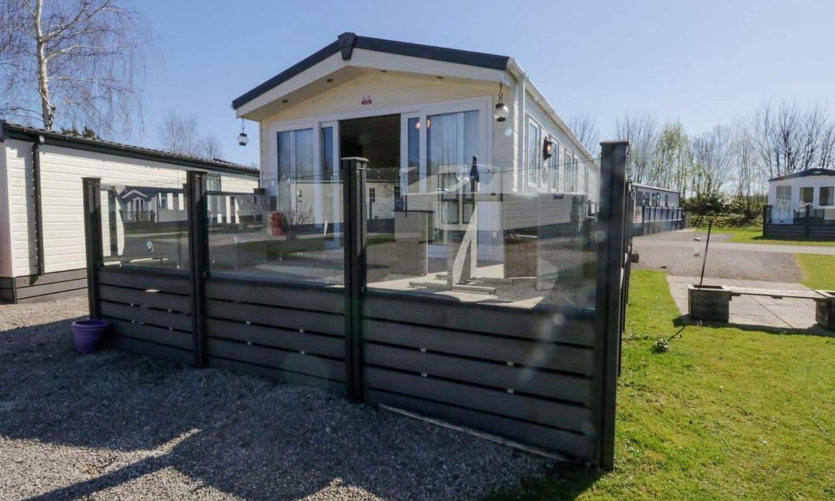 Warton Cabin | Lakeside Haven, Carnforth