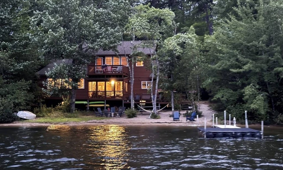 The Bays Cabin | Lakeside home with private dock, firepit, grill, scenic balcony, fireplace & AC