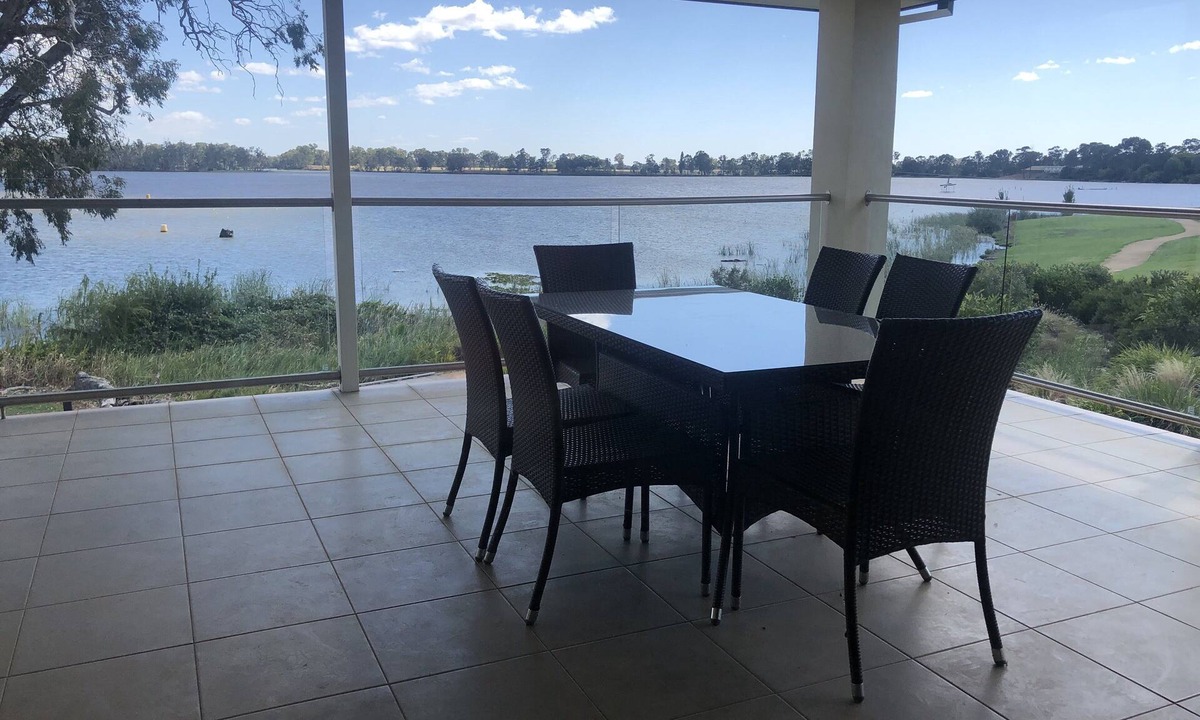 Nagambie House | Lakeside House on Nagambie Lakes