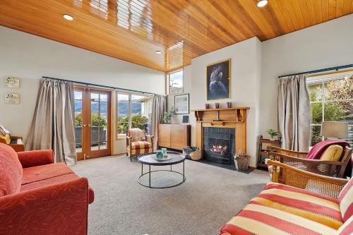 Frankton Hotel | Lakeside Indulgence on Wilmot