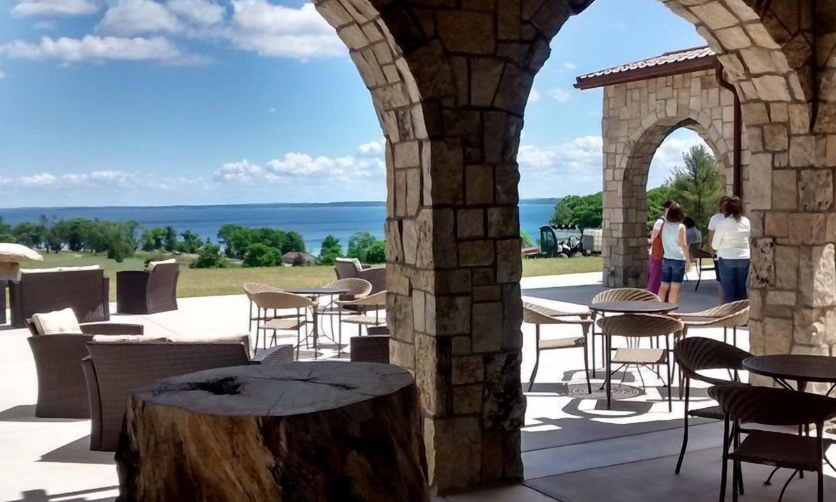 Acme Condo | Lakeview Golf Retreat 1BDR Condo 5057