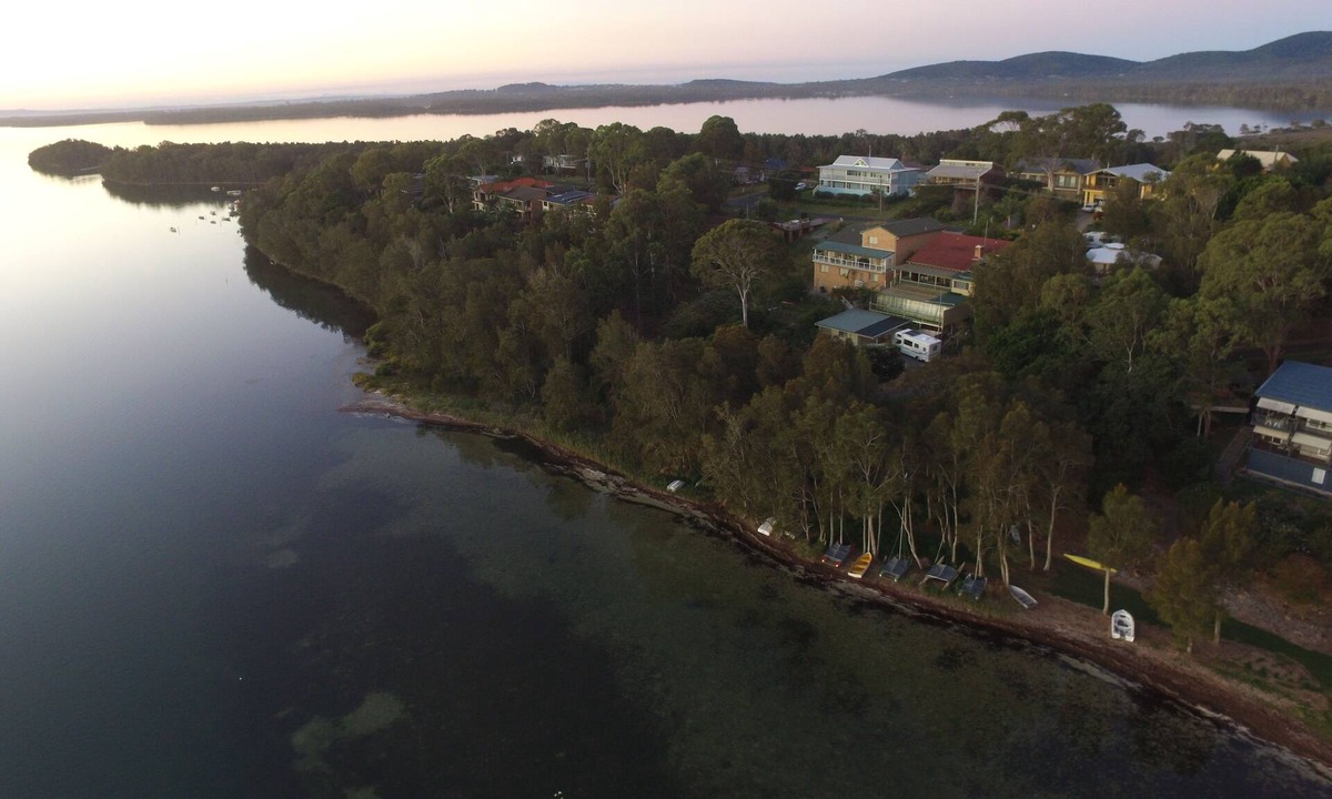 Green Point Cottage | Lakeview Lodge, Between the ocean & the lake