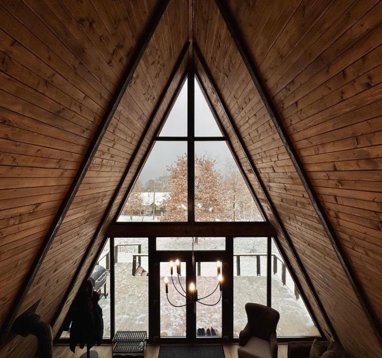 Fardea House | Lakewood Cabin - Surduc Lake