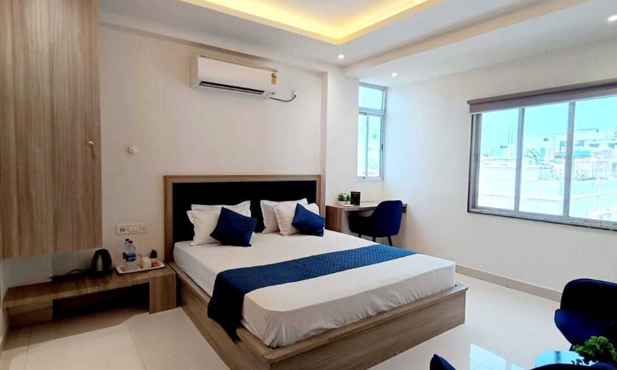 Deoghar Hotel | Lakhdatar Hotel