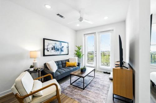Brentwood Apartment | LAMAR 501