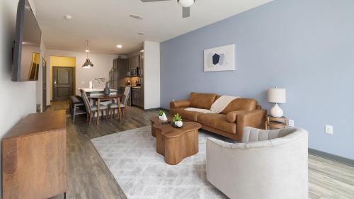 Fort Worth Cultural District Apartment | Landing Beautiful 1BD Gym Game Room