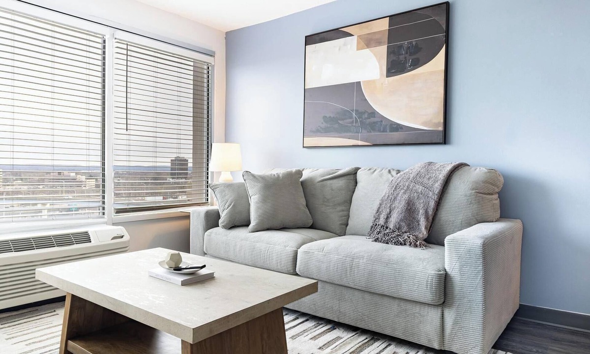 Downtown Hartford Apartment | Landing | Beautiful 1BD, Yoga Studio, Gym
