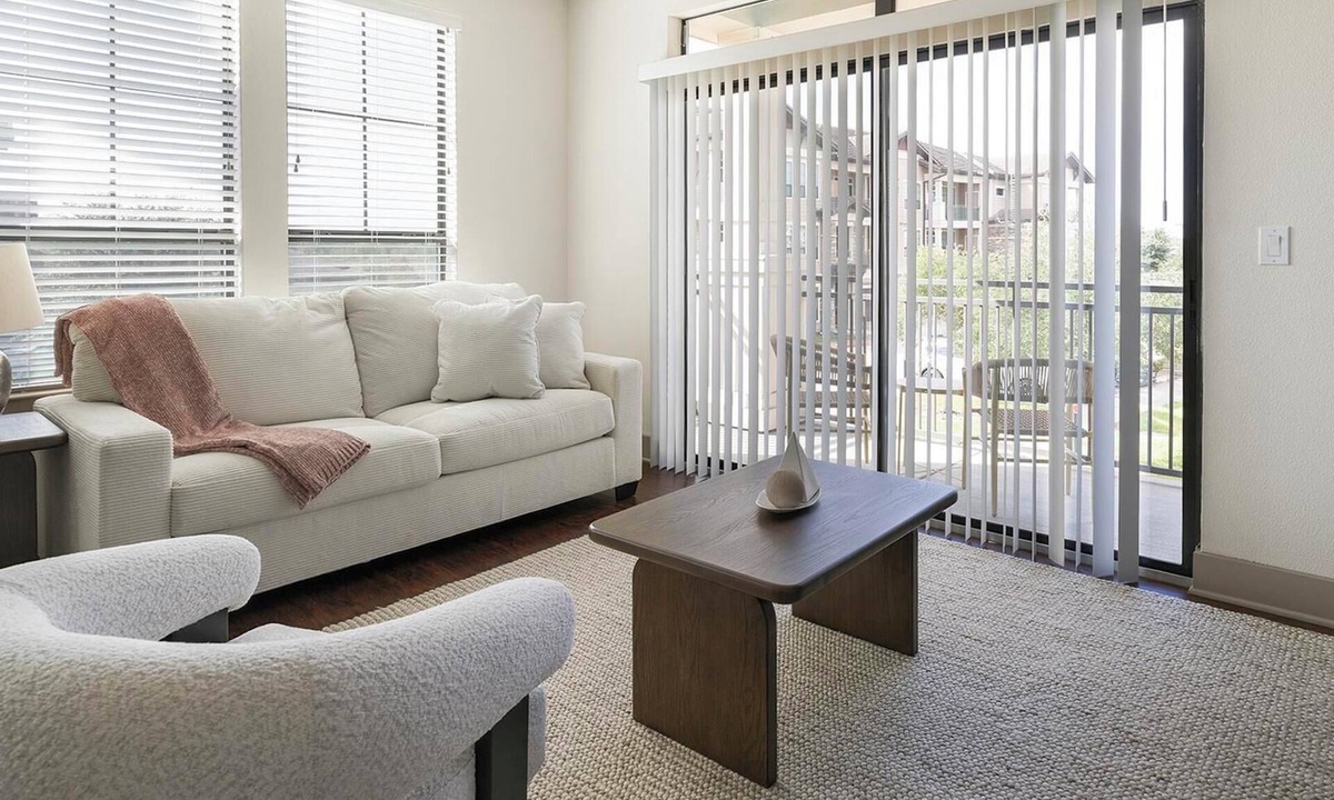 Klein Apartment | Landing | Beautiful 2BD, Gym, Clubhouse